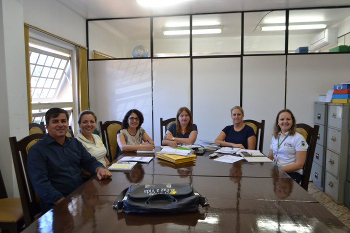 Reunião define ações do Programa A União Faz a Vida