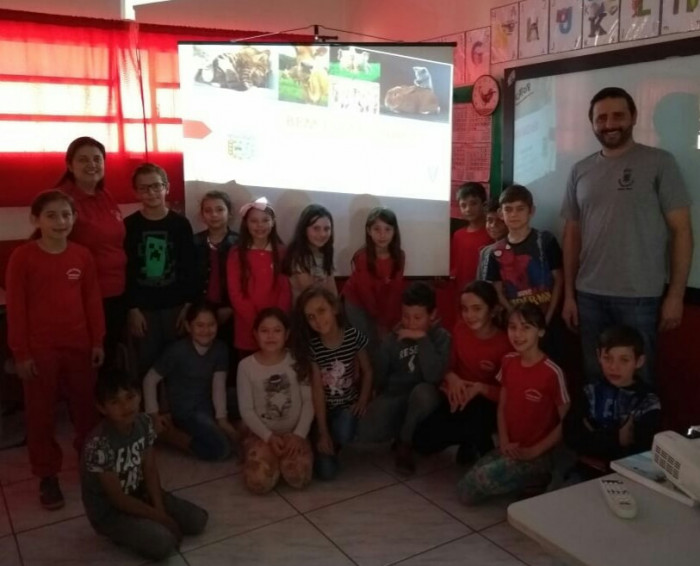 Escola Ayrton Senna Promoveu  Palestra  