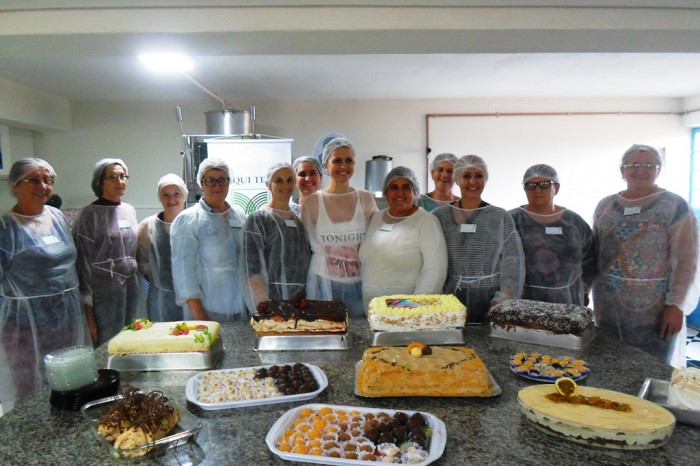 CRAS realiza curso de Tortas e Docinhos Caseiros