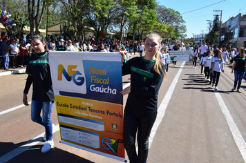 Foto - Fotos : Desfile Cívico 7 de Setembro 2018
