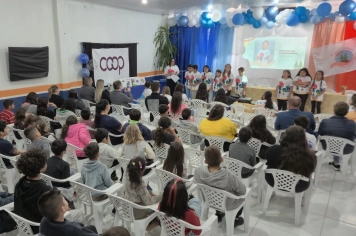 COOPERATIVA ESCOLAR “RAÍZES DA COOPERAÇÃO” É FUNDADA NA ESCOLA TENENTE PORTELA