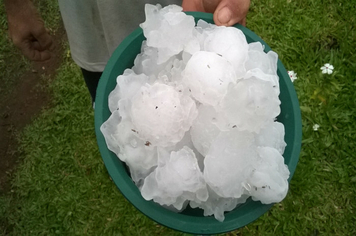 Granizo atinge o interior do município