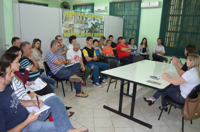 Reunião define pontos sobre a Revisão do Plano Municipal de Saneamento