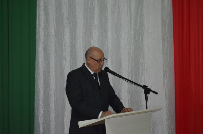 Na posse, Prefeito Carboni garante dedicação para vencer os desafios do governo