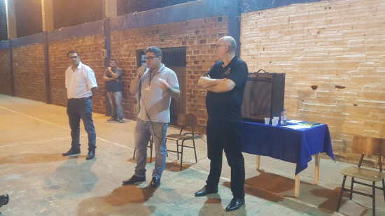 Administração e Corsan Realizam Reunião com moradores do Bairro São Francisco 