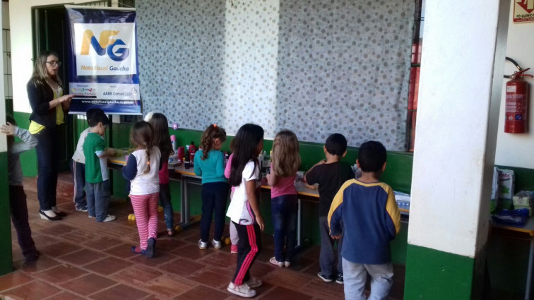 Escola Sadi Fortes realizou atividade sobre o Comércio e a Nota Fiscal Gaúcha