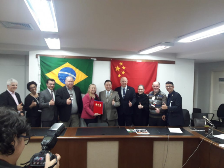 Prefeito de Tenente Portela participa de Seminário e assinatura de Termo de Cooperação Brasil/China