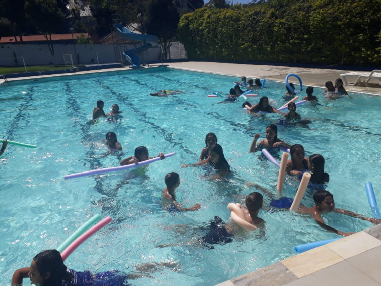 Programa AABB comunidade Iniciou suas atividades de 2020 com recreação na piscina
